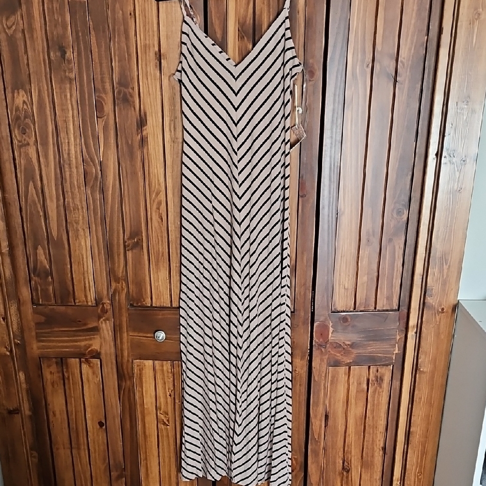 Iris Black and Cream Maxi Sundress with Spaghetti Straps